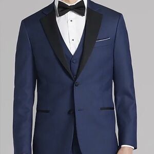 Calvin Klein 48R Navy Wool Tuxedo – Black Satin Peak Lapel – Complete Set